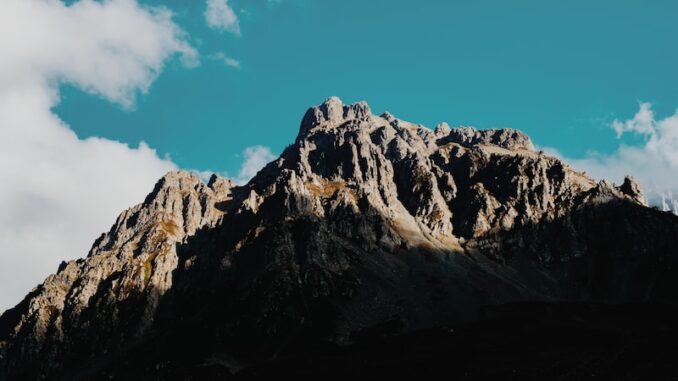uploaded-image-rize-karadenizin-yesili-1697104289149